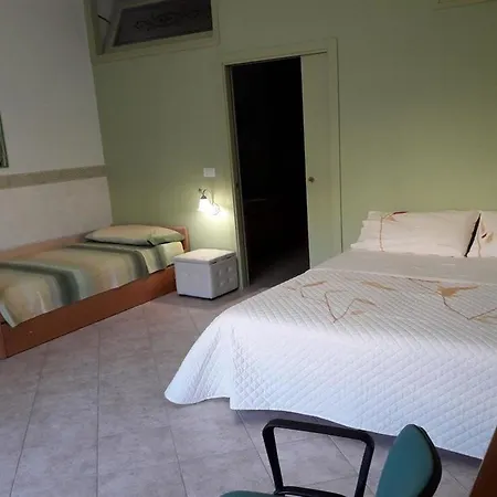 Bed and Breakfast La Terrazza Del Borgo Αγκριτζέντο