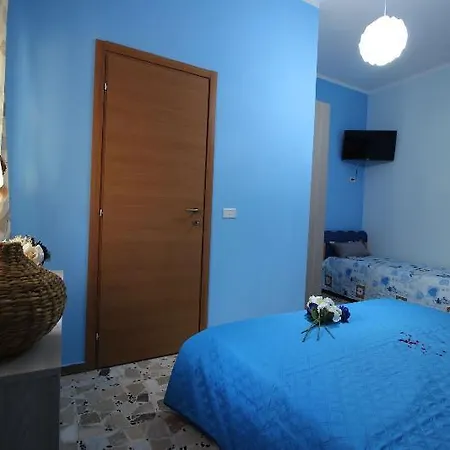 La Terrazza Del Borgo Bed and Breakfast Αγκριτζέντο